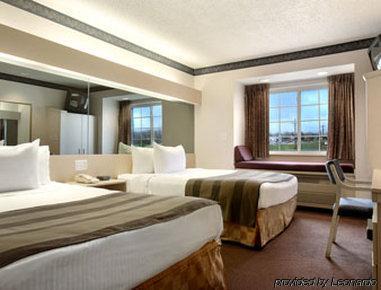 Microtel Inn & Suites By Wyndham Joplin Oda fotoğraf